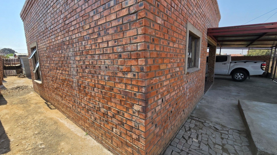 3 Bedroom Property for Sale in Grasslands Free State